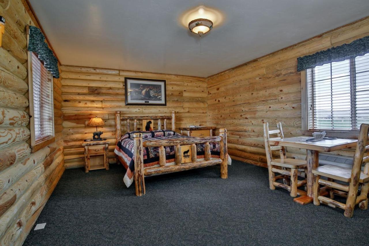 Wolf Den Log Cabin Motel&RV Park Thayne Eksteriør billede
