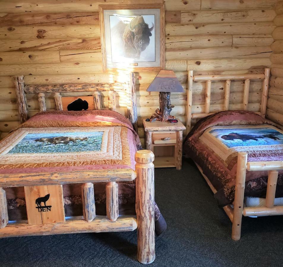 Wolf Den Log Cabin Motel&RV Park Thayne Eksteriør billede
